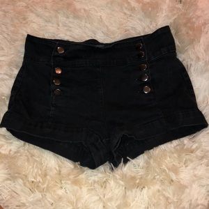 Black button up high waisted shorts.